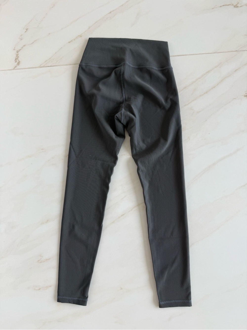 Wilo Base Ribbed (Charcoal) 7/8 Legging - Picture 4 of 4